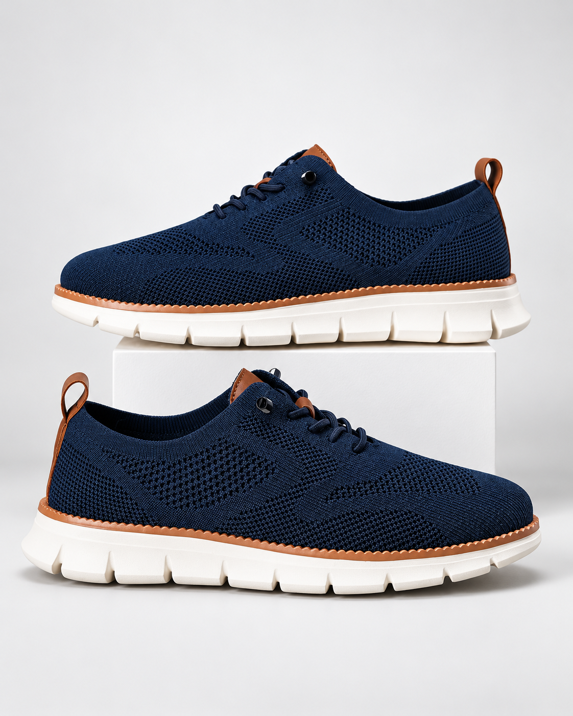 Men's Lightweight Lace-Up Trainers